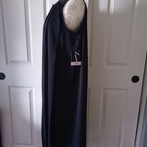 Simply Vera Wang Long Black Pleated Dress Size Medium